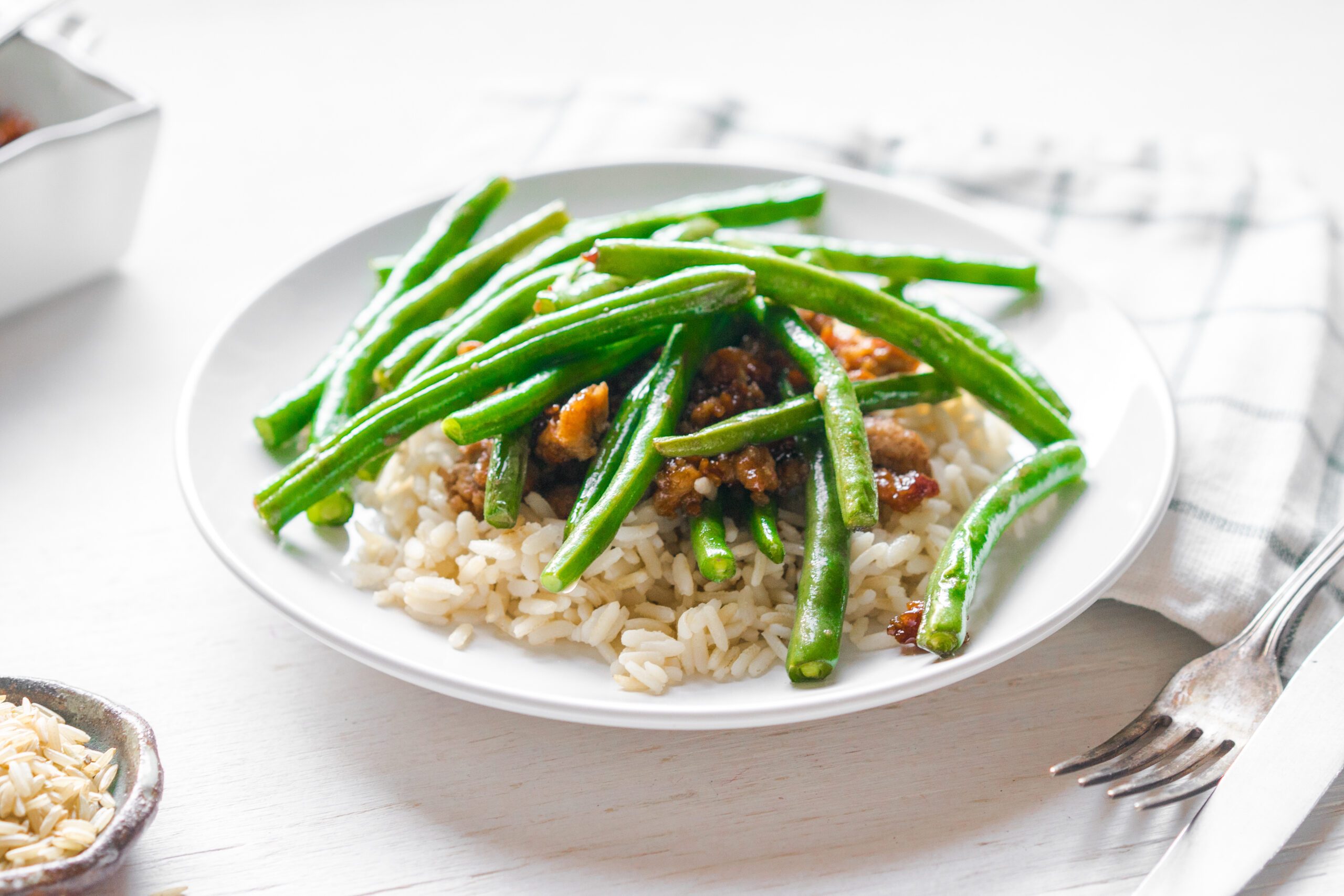 Slow-Cooker Fasoolia Khadra (Beef and Green Bean Stew)