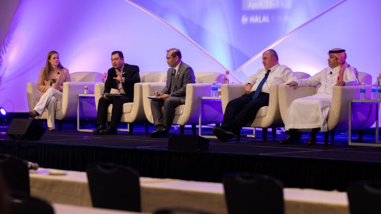 The last session of the Conference gave industry professionals an opportunity to ask questions and engage in dialogue with the leading halal authorities from Malaysia, Singapore, Saudi Arabia, and Turkey.